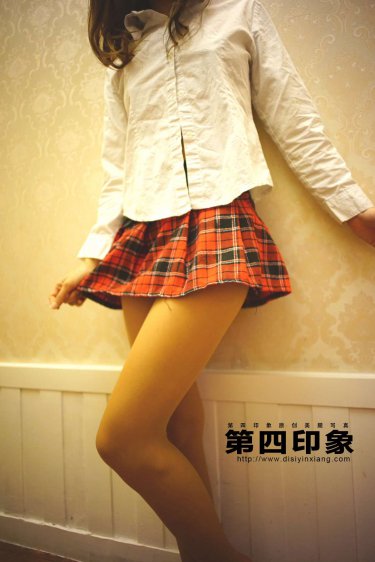 她的伪装电视剧免费观看